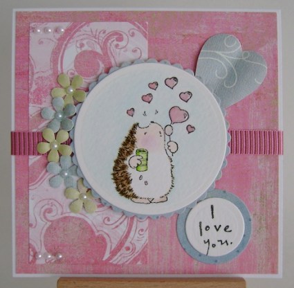 hedgiebubblehearts hedgehog blowing pink heart bubbles with i love you sentiment