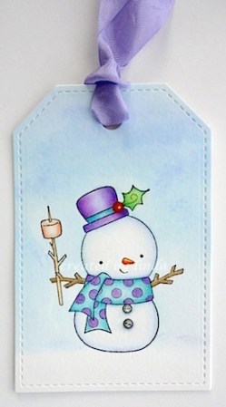 darcies snowman.copyright linda.snailzpace.wordpress.com-1-1