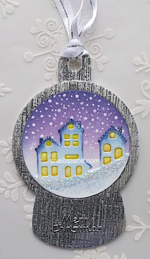 snow globe tag copyright Linda snilazpace.com